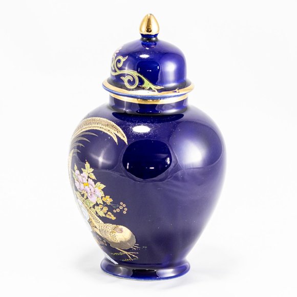 Ardco Vintage Japanese Porcelain Urn – Cobalt Blue & Gold Peacock Ginger Jar - Picture 3 of 6